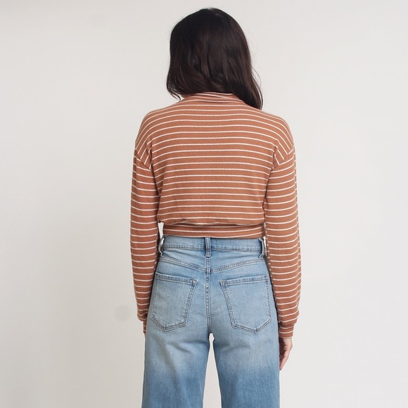 Fleece cropped sweatshirt top by The Classic - Picture 3 of 7